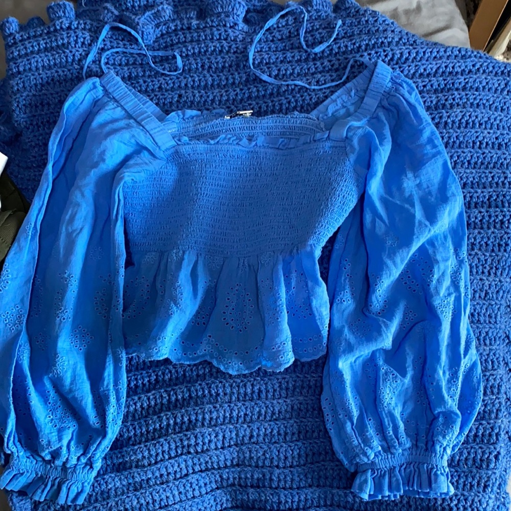 women’s blouse